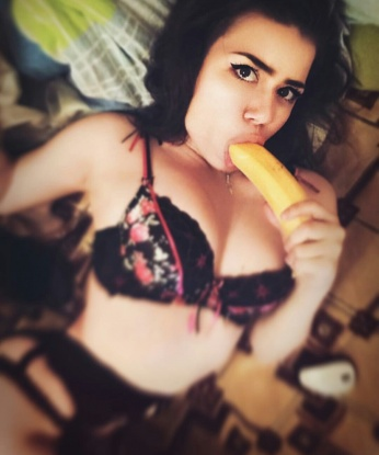 Проститутка Хариса